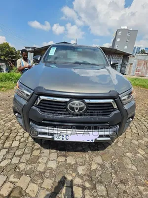 Toyota Hilux 2021