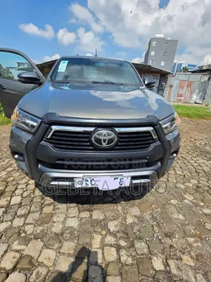 Toyota Hilux 2021