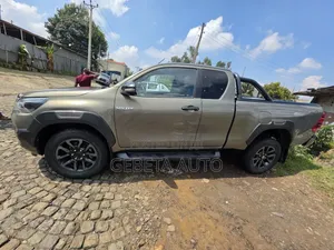 Toyota Hilux 2021