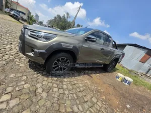 Toyota Hilux 2021