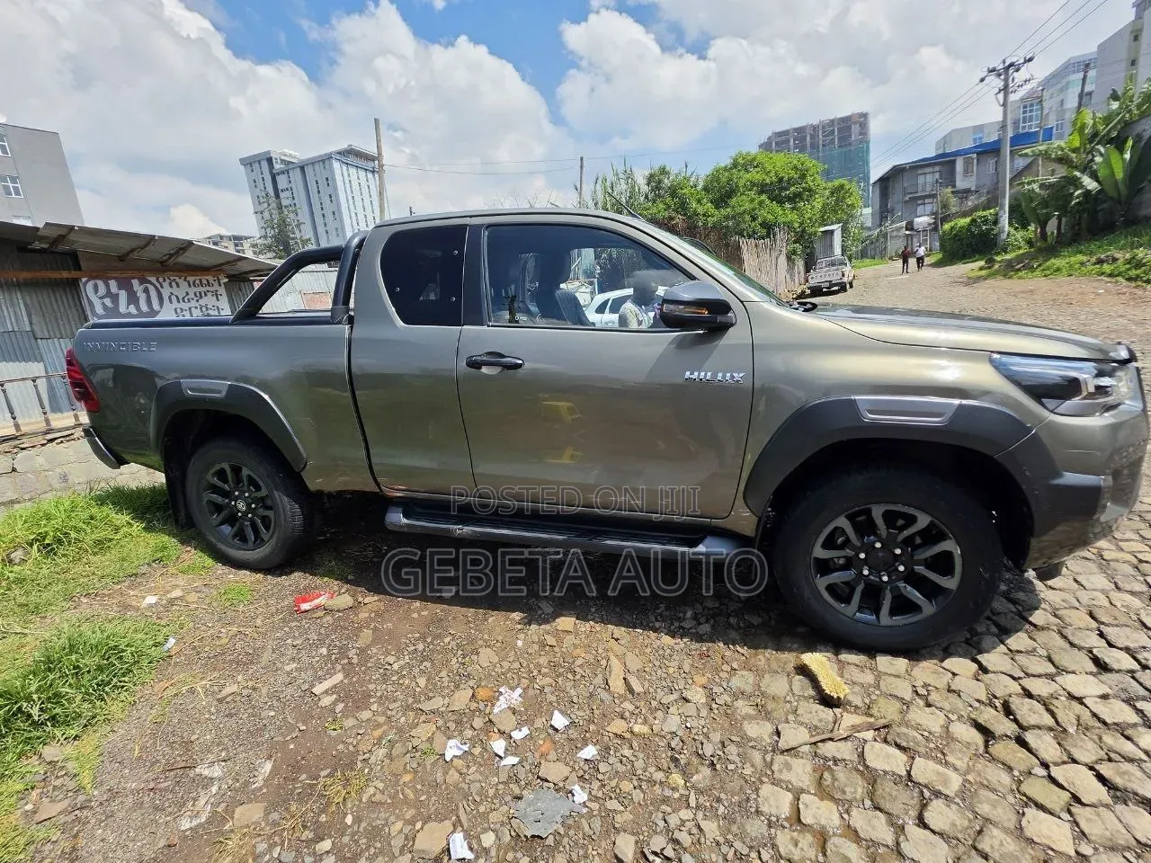 Toyota Hilux 2021