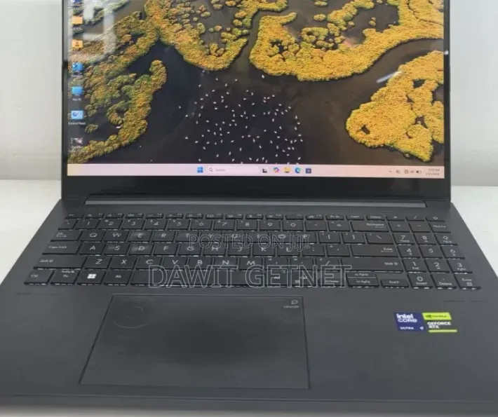 New Laptop Asus VivoBook 15 X505BA 16GB Intel Core Ultra 9 SSD 512GB