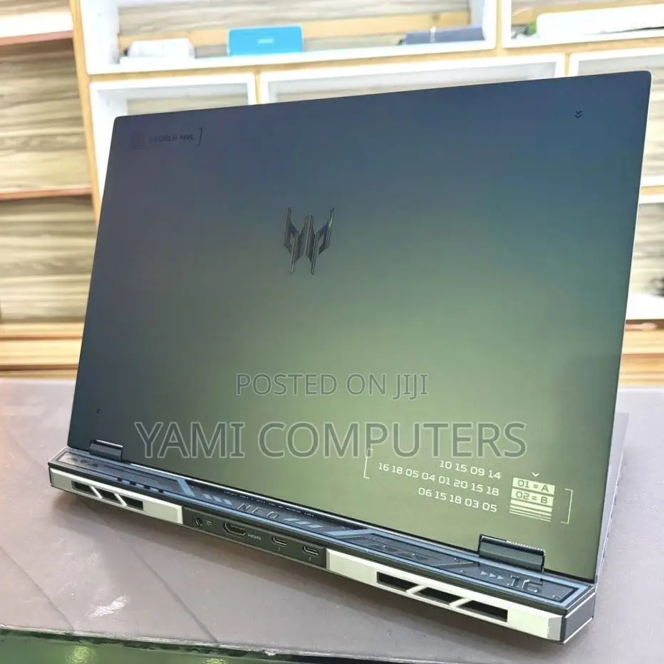 New Laptop Acer 16GB Intel Core i7 SSD 1T