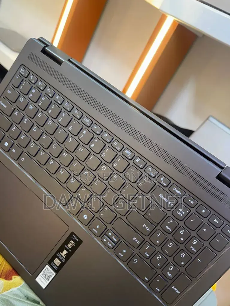 New Laptop Lenovo ThinkPad Yoga 16GB Intel Core Ultra 7 SSD 1T