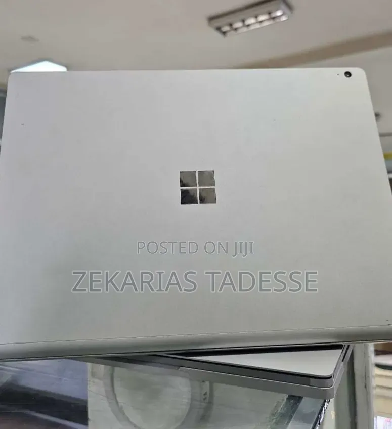 New Laptop Microsoft Surface Book 3 16GB Intel Core i7 SSD 256GB