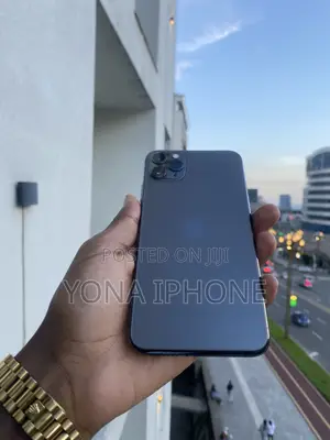 Apple iPhone 11 Pro Max 64 GB Black