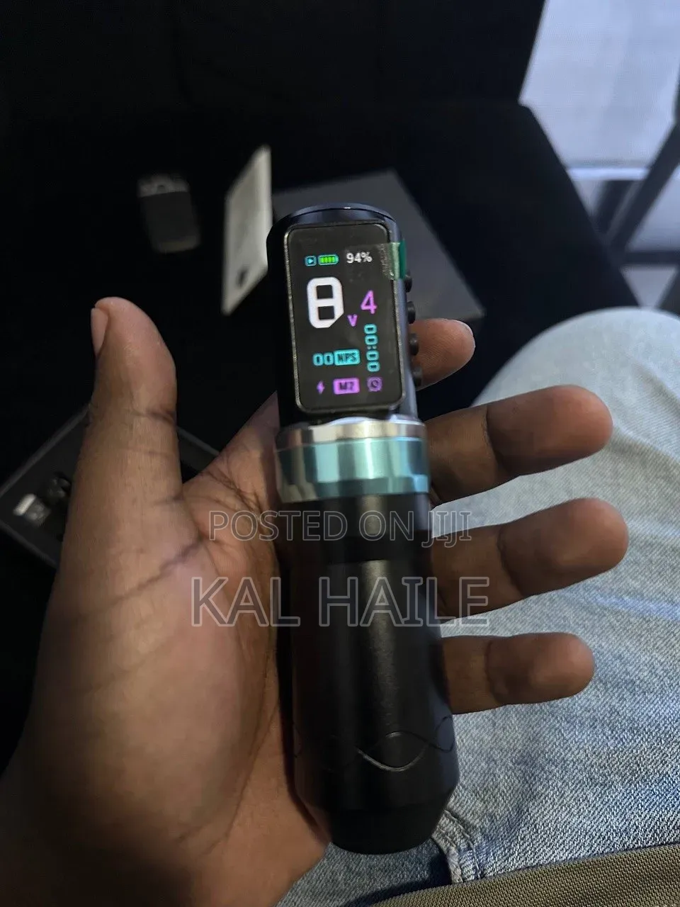Tattoo Machine With Phone Displays