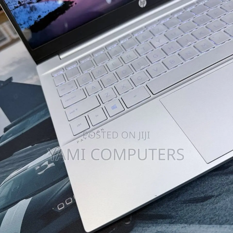 New Laptop HP 16GB Intel Core i7 SSD 512GB