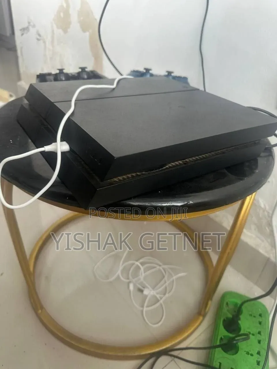 PS4 Console