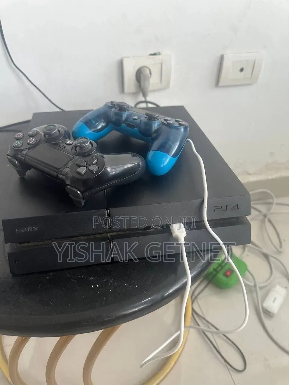 PS4 Console