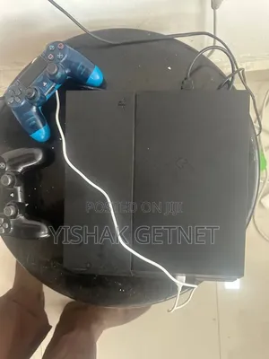 PS4 Console