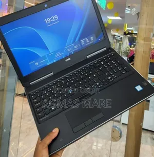 New Laptop Dell 8GB Intel Core i7 SSD 512GB