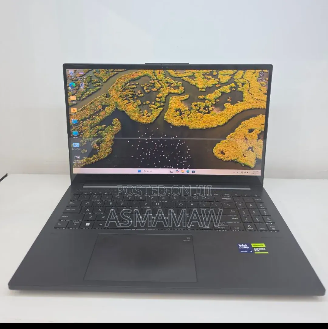 New Laptop Asus VivoBook 15 X505BA 16GB Intel Core Ultra 9 SSD 512GB