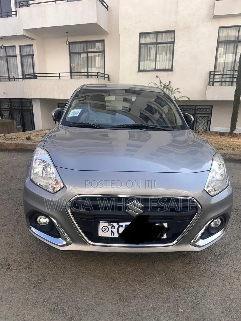 Suzuki Dzire 2022 Silver