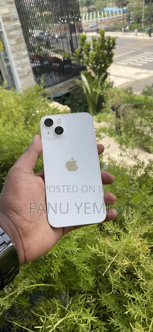 Apple iPhone 13 128 GB White