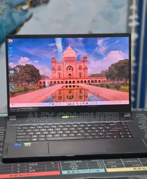 New Laptop Avell 32GB Intel Core i7 SSD 1T