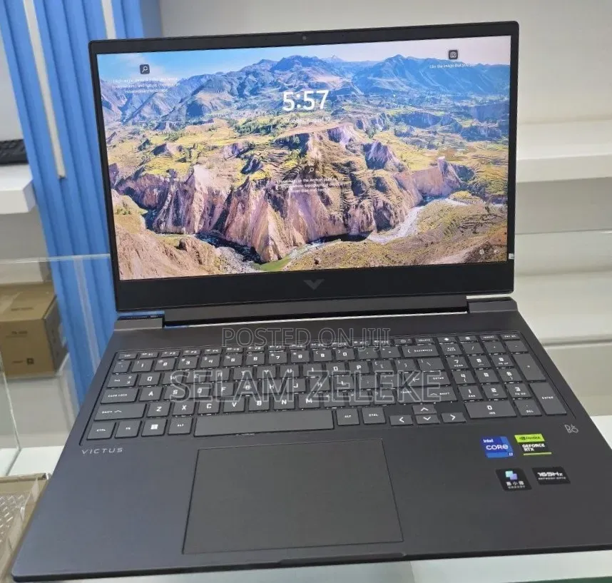 New Laptop HP Victus 16 16GB Intel Core i7 SSD 1T