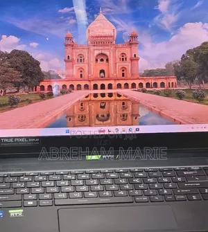 New Laptop MSI MSI Sword 15 32GB Intel Core i7 SSD 1T