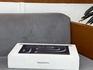 New Laptop Apple MacBook Pro 2025 M5 32GB Apple M5 SSD 2T