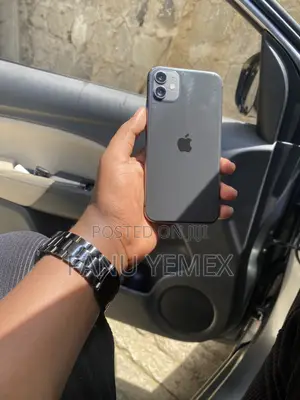 Apple iPhone 11 64 GB Gray