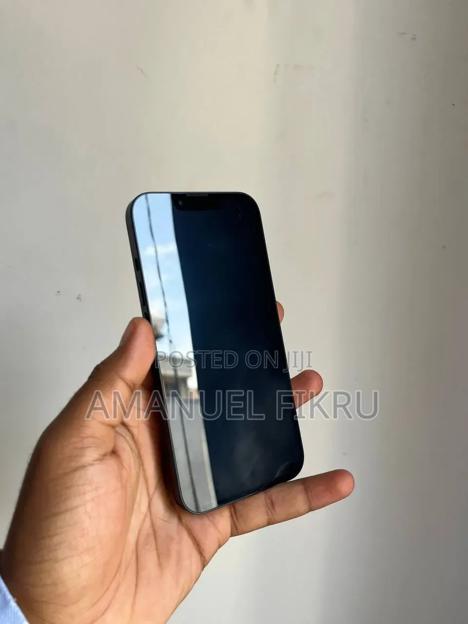 New Apple iPhone 13 128 GB Black