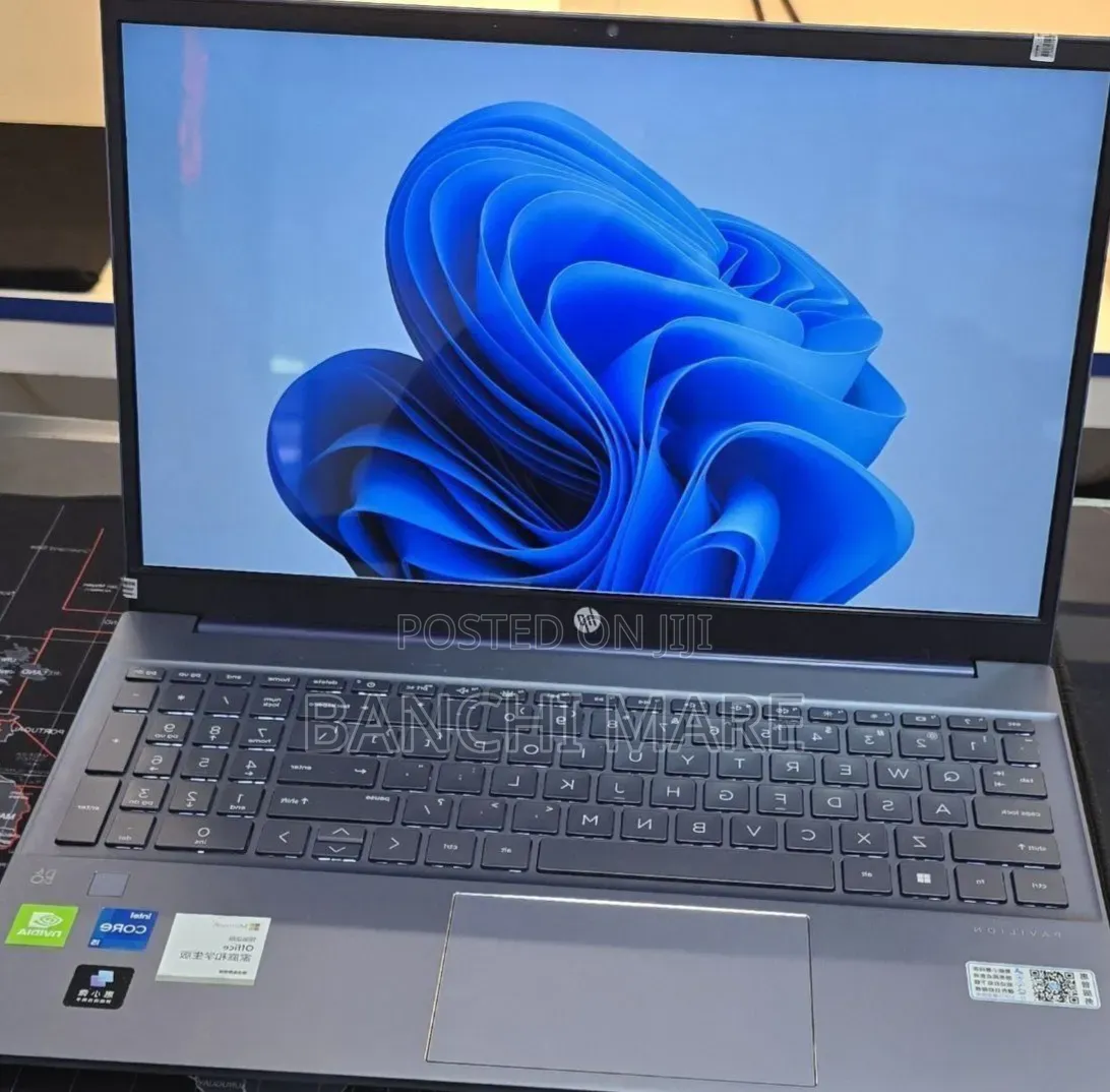 New Laptop HP Pavilion 14 16GB Intel Core i5 SSD 512GB
