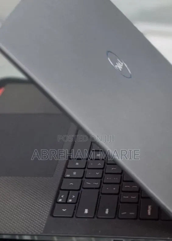 New Laptop Dell Precision 5560 16GB Intel Core i9 SSD 512GB
