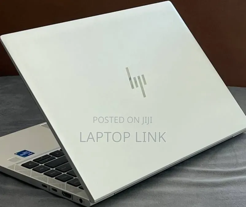 New Laptop HP EliteBook 840 G8 16GB Intel Core i7 SSD 512GB