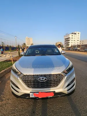 Hyundai Tucson 2017 Silver