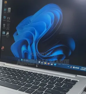 New Laptop HP EliteBook 840 10 16GB Intel Core i7 SSD 512GB
