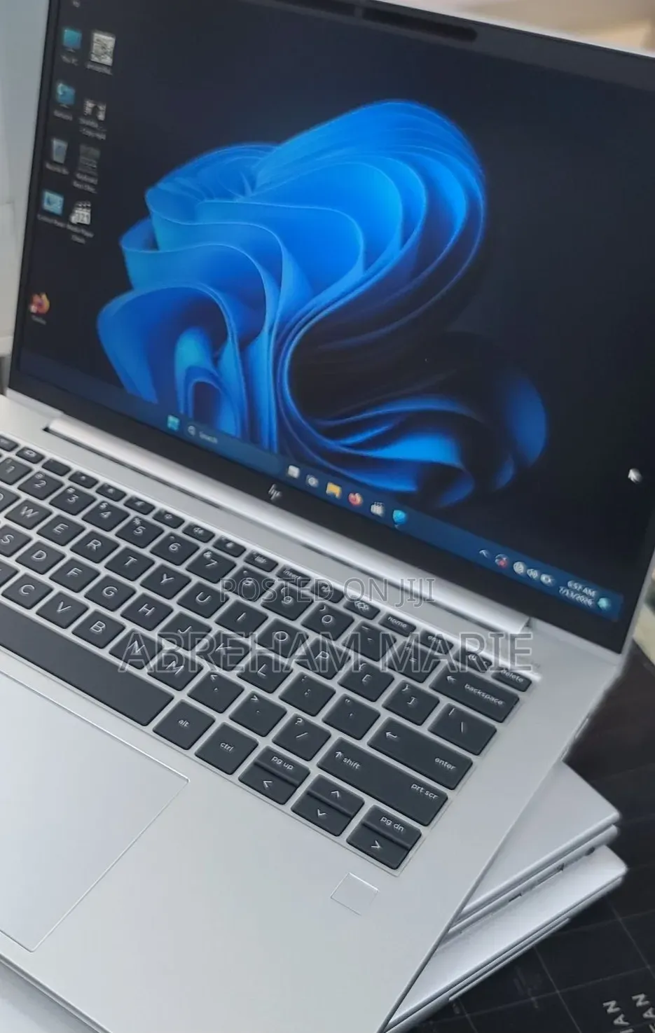 New Laptop HP EliteBook 840 10 16GB Intel Core i7 SSD 512GB