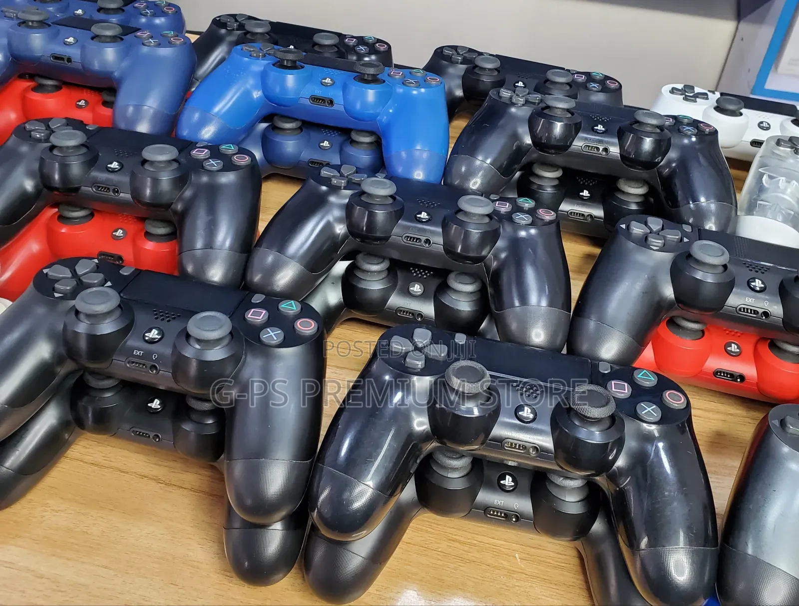 PS4 Dubai Used Original Joystick – ንፁህና የተፈተነ
‎