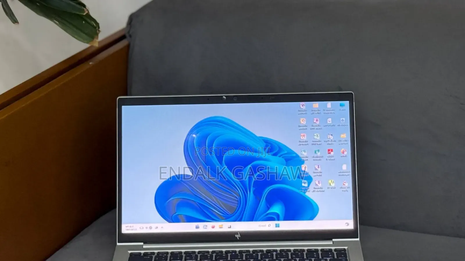 New Laptop HP EliteBook 830 G8 8GB Intel Core i5 SSD 512GB