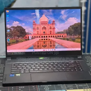 New Laptop MSI 32GB Intel Core i7 SSD 1T