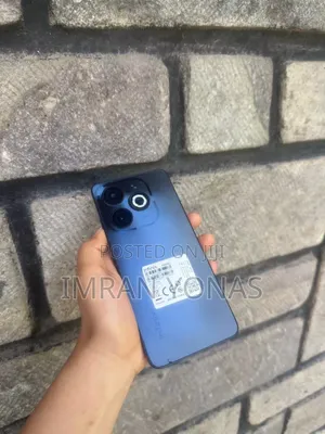 Infinix Smart 8 64 GB Black