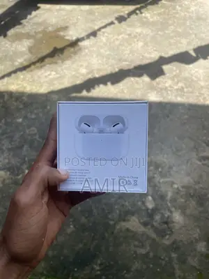 iPhone Air Pods