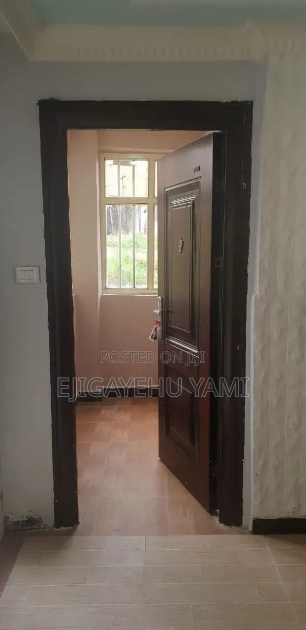 Furnished 3bdrm Condo in Condominium, Bole for sale