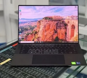 New Laptop Dell Precision 5540 16GB Intel Core i5 SSD 512GB