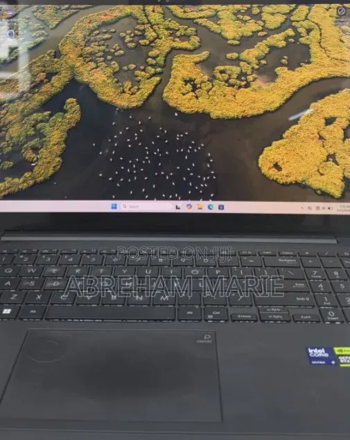 New Laptop Asus Vivobook 15 16GB Intel Core Ultra 9 SSD 512GB