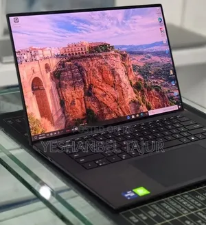New Laptop Dell Precision 5560 16GB Intel Core i9 SSD 512GB
