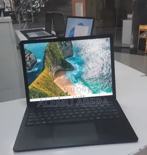 New Laptop Microsoft Surface Laptop 3 8GB Intel Core i5 SSD 256GB