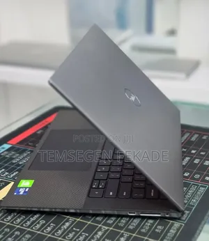New Laptop Dell Precision 5560 16GB Intel Core i9 SSD 512GB
