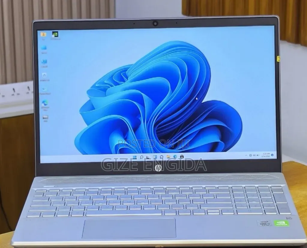 New Laptop HP Pavilion 15 16GB Intel Core i7 SSD 512GB