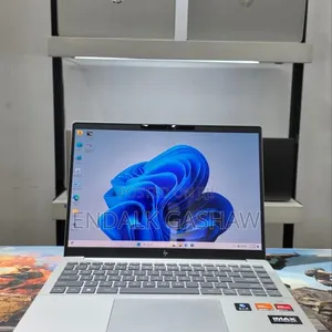 New Laptop HP Pavilion 14 16GB AMD Ryzen 7 SSD 1T