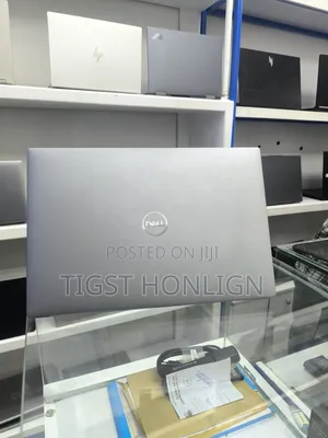 New Laptop Dell Precision 5560 16GB Intel Core i9 SSD 512GB