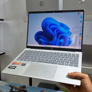 New Laptop HP Pavilion 14 16GB AMD Ryzen 7 SSD 1T