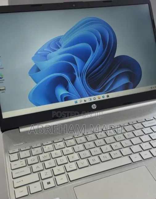 New Laptop HP Stream Notebook 16GB Intel Core i5 SSD 512GB