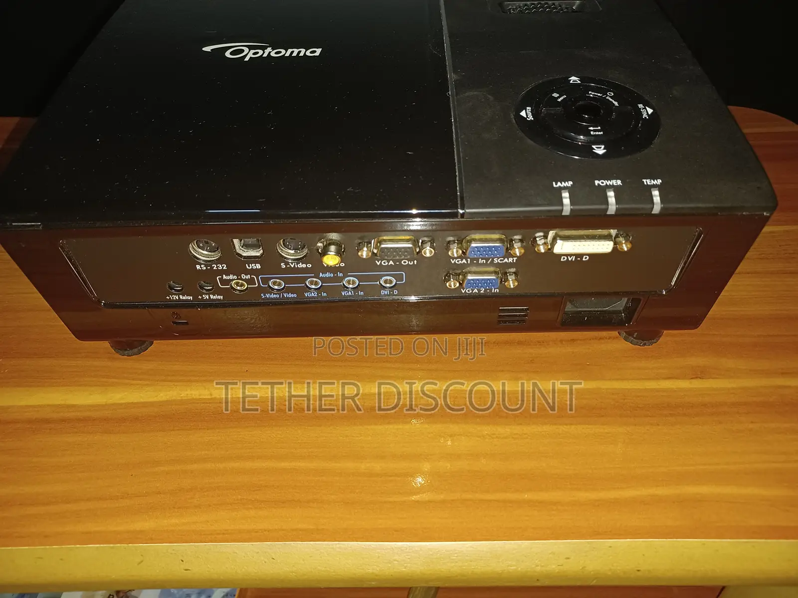 የሚሸጥ ጥራት ያለው Optoma EP761 DLP ፕሮጀክተር — በጥሩ ሁኔታ ላይ ያለ!