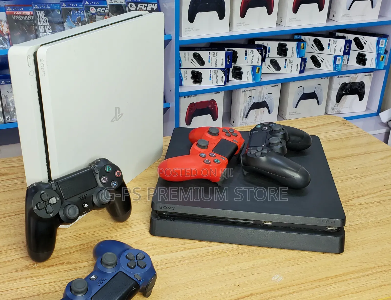 PlayStation 4 Slim Europe Used – 1 TB Jailbreak – 2 Original Joystick