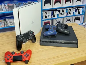 PlayStation 4 Slim Europe Used – 1 TB Jailbreak – 2 Original Joystick